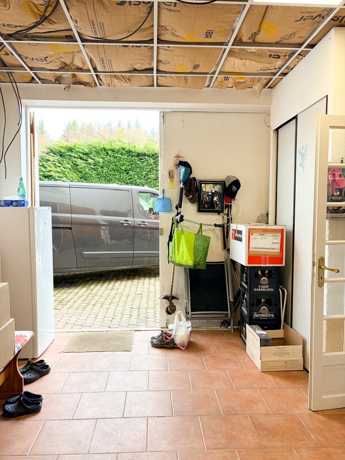 Le garage avant travaux, vue 1